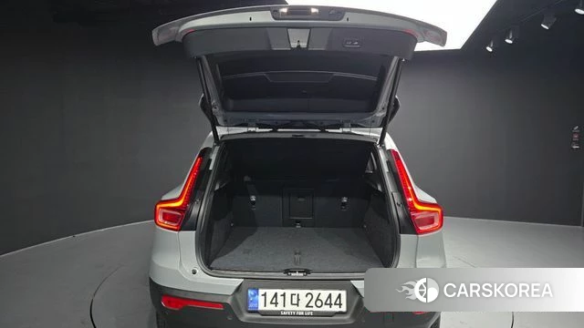 Volvo XC40 id 3870235 из Кореи 11