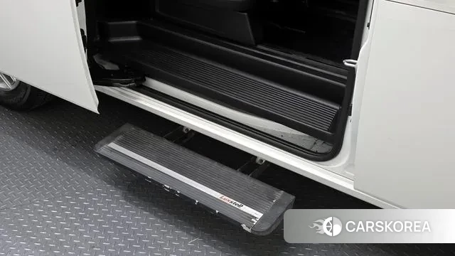 Hyundai Staria id 3696470 из Кореи 11