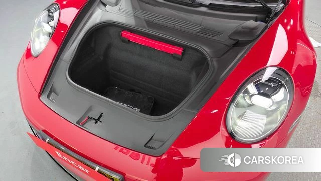 Porsche 911(992) id 4394599 из Кореи 11