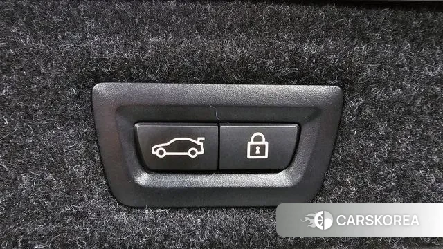 BMW 5 Series (G30) id 3659943 из Кореи 11