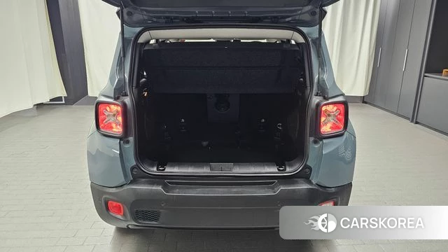 Jeep Renegade id 4448046 из Кореи 11