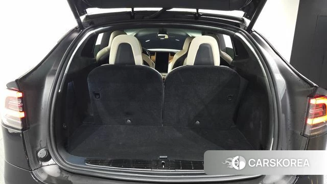 Tesla Model X id 4225279 из Кореи 11