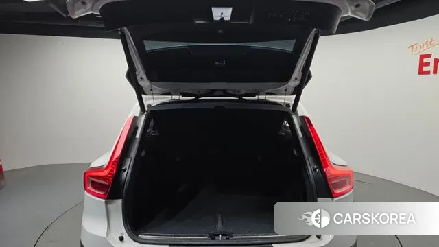 Volvo XC40 id 3588170 из Кореи 11