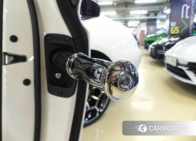 Rolls-Royce Ghost 2nd Generation id 3963340 из Кореи 11