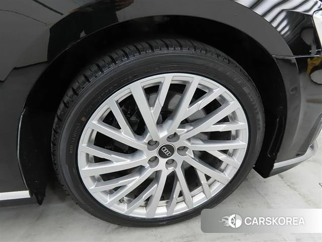 Audi A8 (D5) id 4535500 из Кореи 11