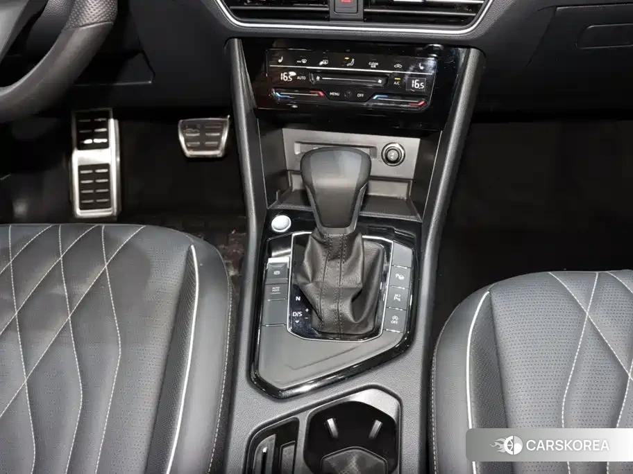 Volkswagen Tiguan L id 4629034 из Китая 11