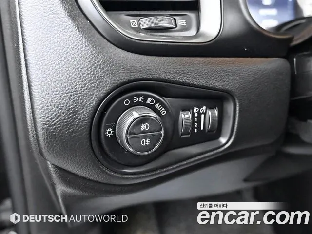 Jeep Renegade id 2794256 из Кореи 11