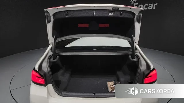 BMW 5 Series (G30) id 3518606 из Кореи 11