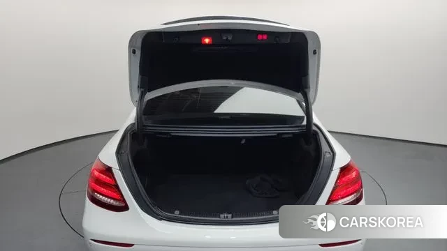 Mercedes-Benz E-Class W213 id 3547481 из Кореи 11