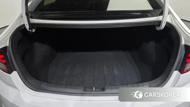 Hyundai The New Avante AD id 3044957 из Кореи 11