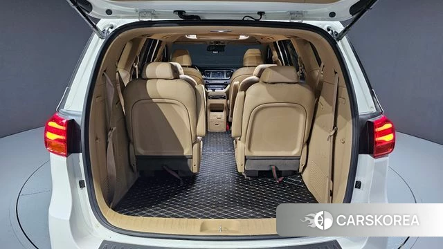 Kia The New Carnival id 4339717 из Кореи 11