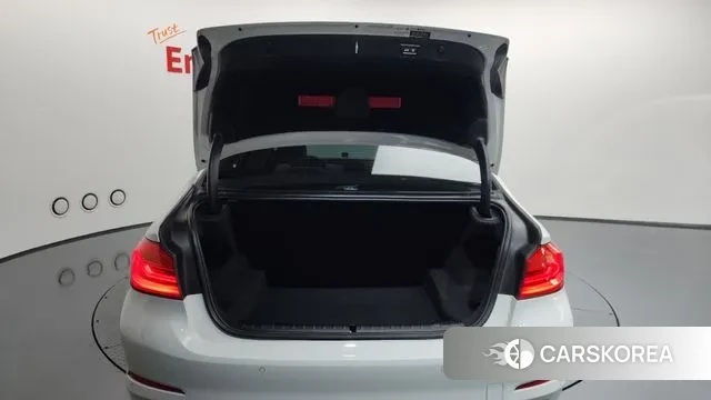 BMW 5 Series (G30) id 3345189 из Кореи 11