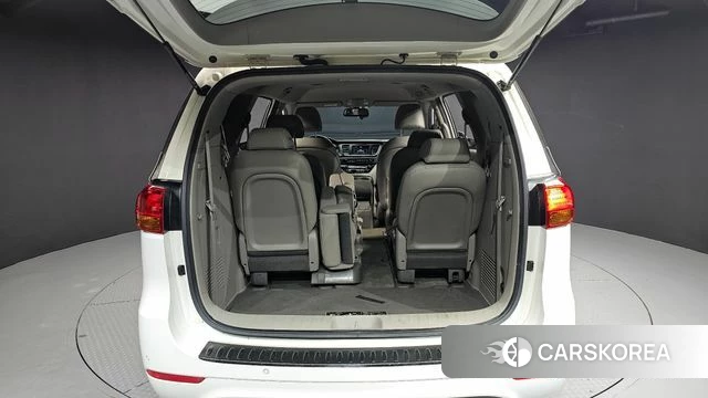 Kia All New Carnival id 3821114 из Кореи 11