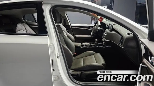 Kia Stinger id 2791623 из Кореи 11