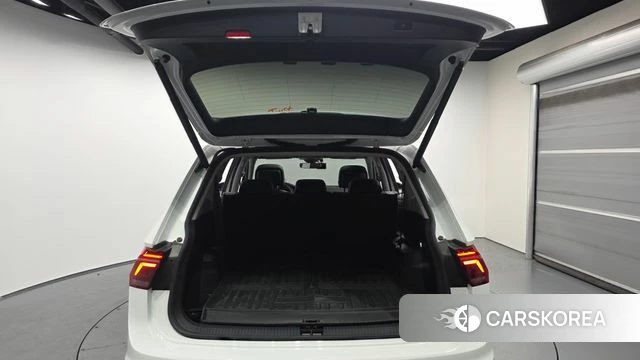 Volkswagen Tiguan Allspace id 4421683 из Кореи 11