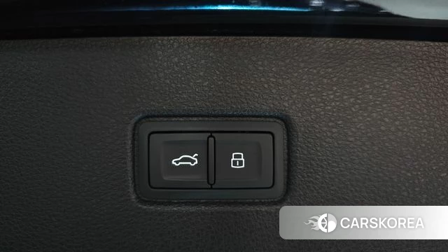 Audi Q7 (4M) id 3801143 из Кореи 11