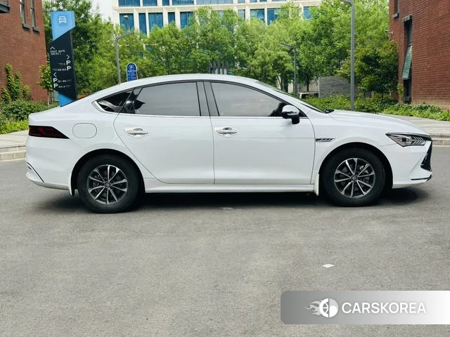 BYD Qin PLUS DM id 4253460 из Китая 11