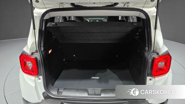 Jeep Renegade id 3942362 из Кореи 11