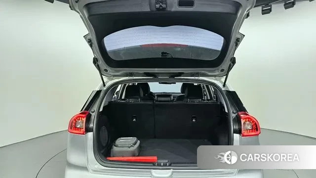 Kia Niro EV id 3028287 из Кореи 11