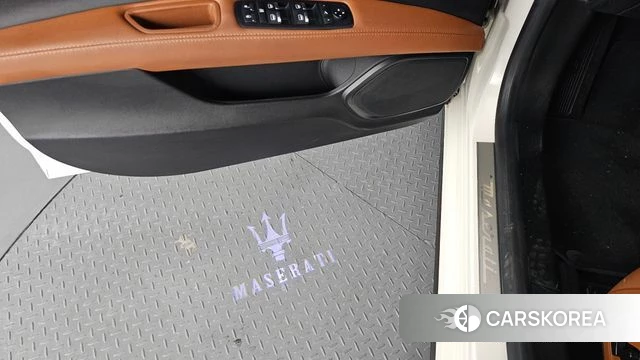 Maserati Ghibli id 3866571 из Кореи 11