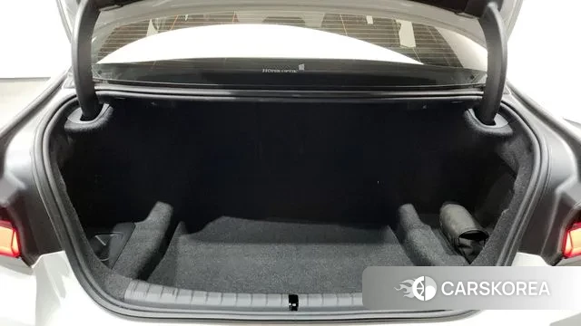 BMW 5 Series (G30) id 3701325 из Кореи 11