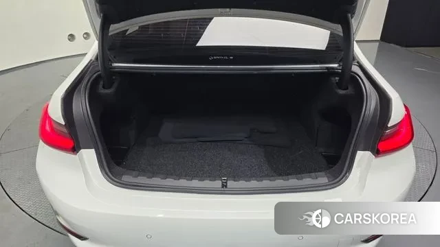 BMW 3 Series (G20) id 3597703 из Кореи 11