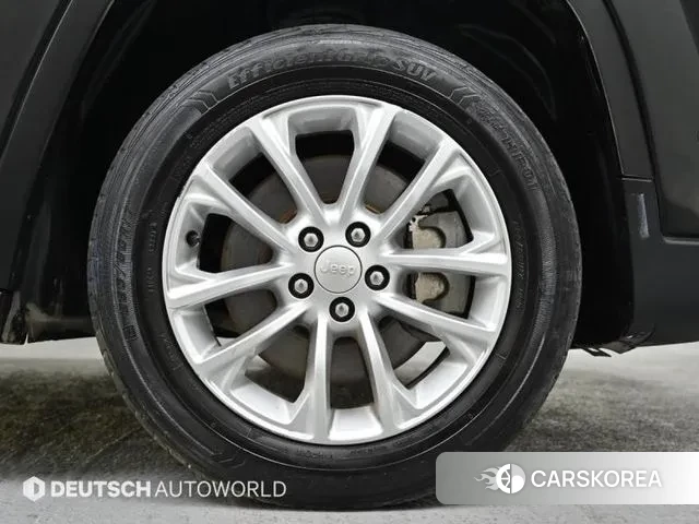 Jeep Cherokee (KL) id 3599034 из Кореи 11