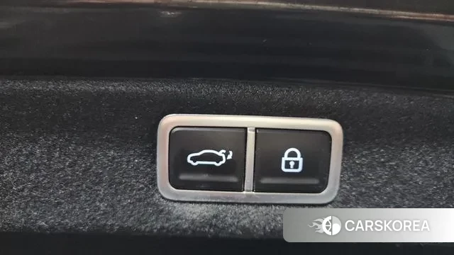 Hyundai Grandeur (GN7) id 3586184 из Кореи 11