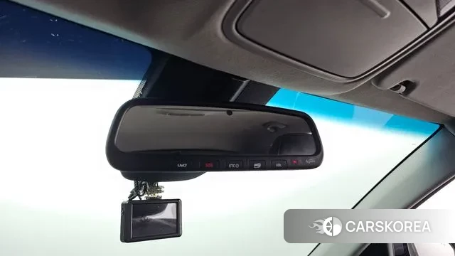 Kia Niro EV id 3422772 из Кореи 11