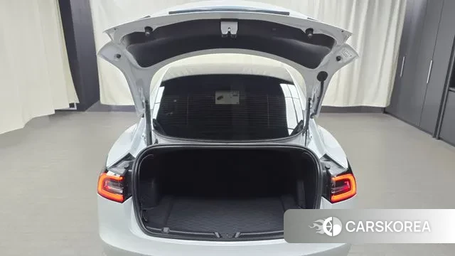 Tesla Model 3 id 3712841 из Кореи 11