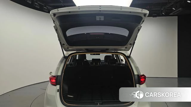 Kia Sportage The Bold id 4698359 из Кореи 11