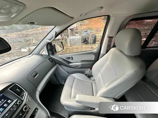 Hyundai The New Grand Starex id 3873407 из Кореи 11