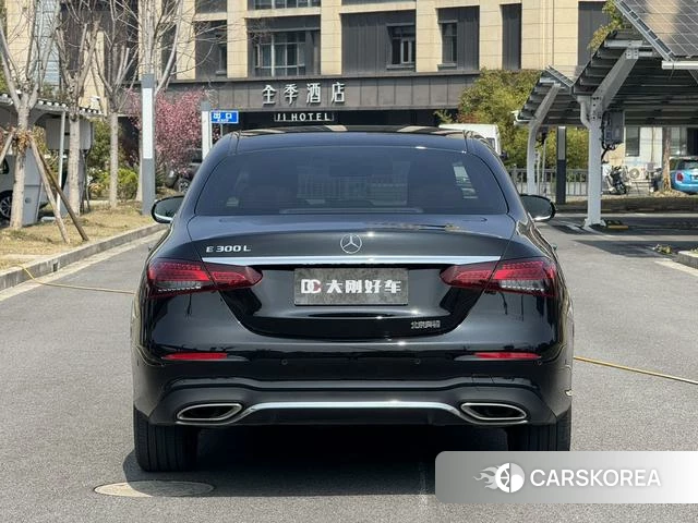 Mercedes-Benz E-class id 4256235 из Китая 11