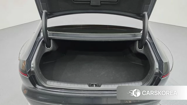 Hyundai Grandeur (GN7) id 4321781 из Кореи 11