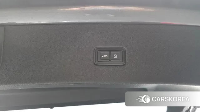 Audi Q8 (4M) id 3052816 из Кореи 11