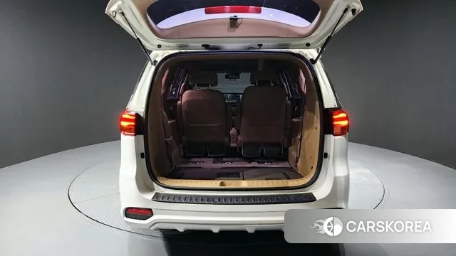 Kia The New Carnival id 3723296 из Кореи 11