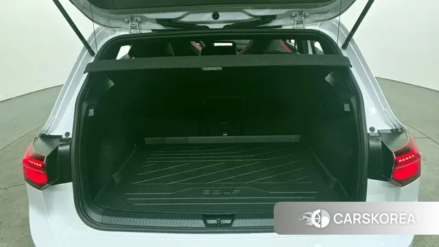Volkswagen Golf 8th Generation id 3734576 из Кореи 11
