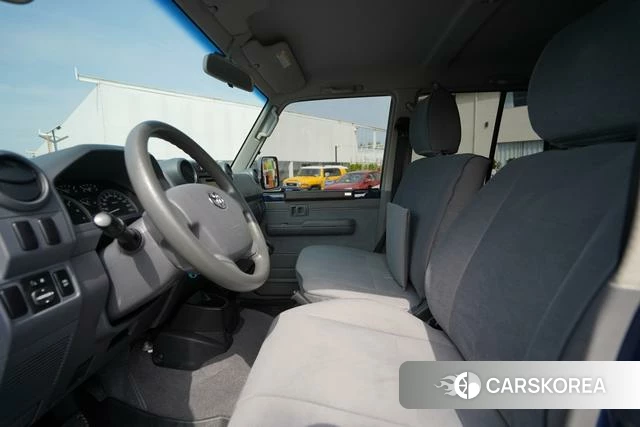 Toyota Land Cruiser 70 Series id 4239521 из Китая 11