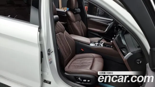 BMW 5 Series (G30) id 2705077 из Кореи 11