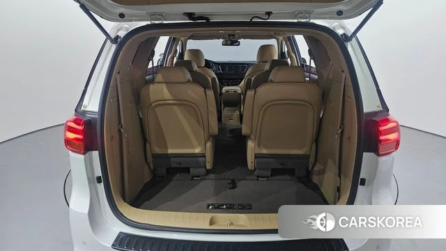 Kia The New Carnival id 4019631 из Кореи 11