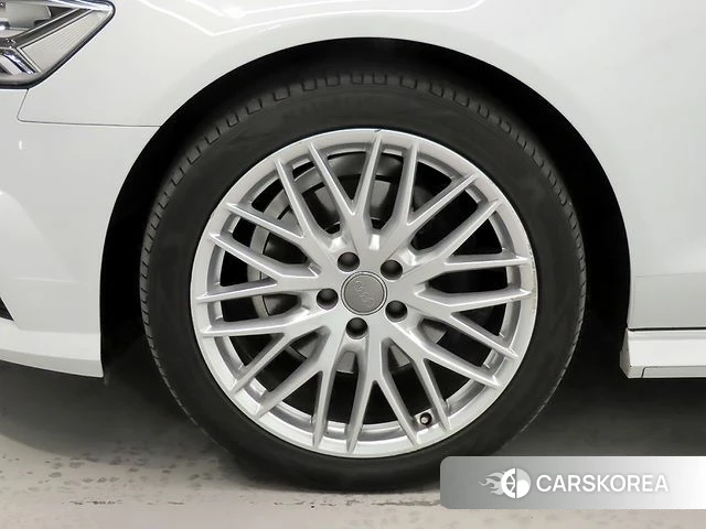 Audi New A6 id 3886424 из Кореи 11