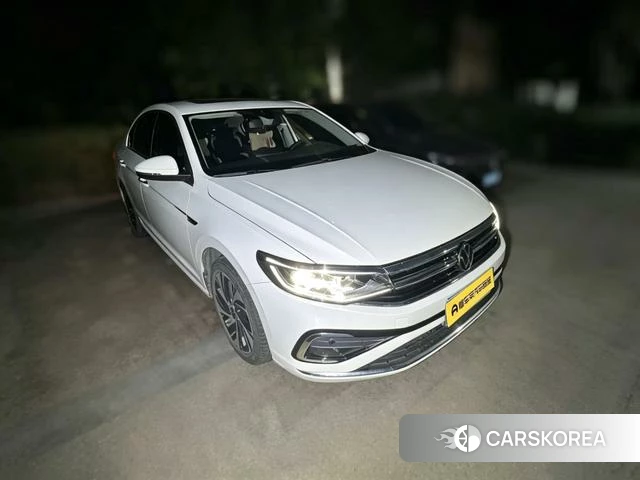 Volkswagen Bora id 4392058 из Китая 11