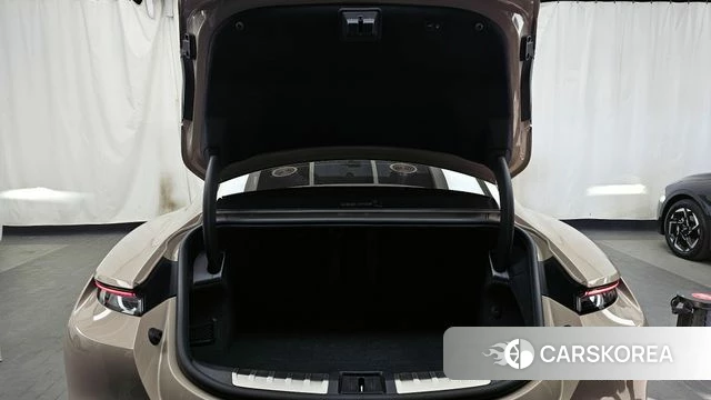 Porsche Taycan id 4267507 из Кореи 11