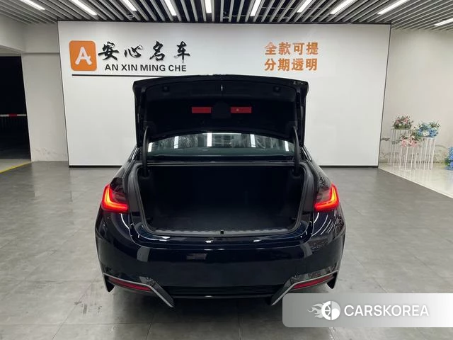 BMW i3 id 4353364 из Китая 11