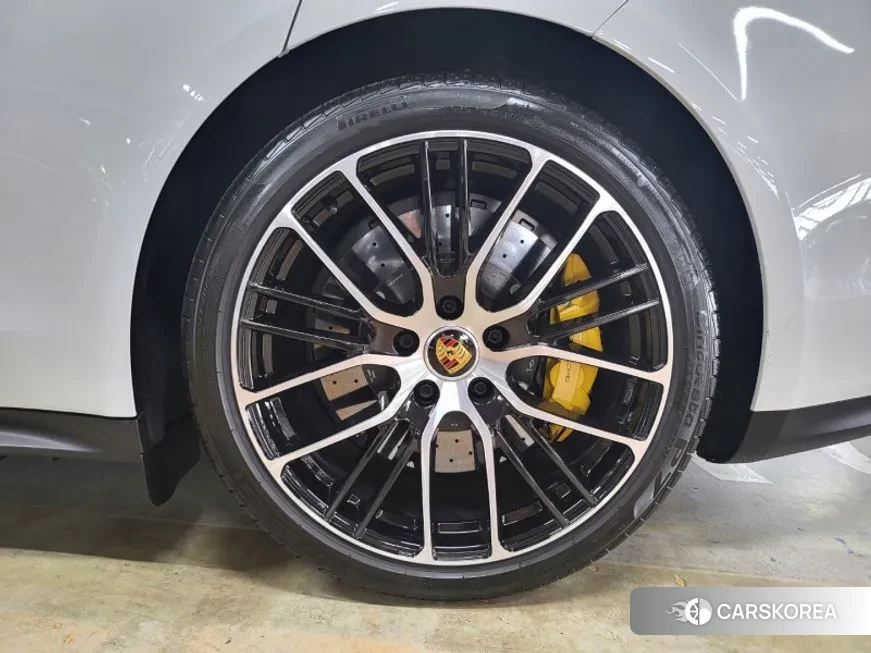 Porsche Panamera (971) id 1623357 из Кореи 11