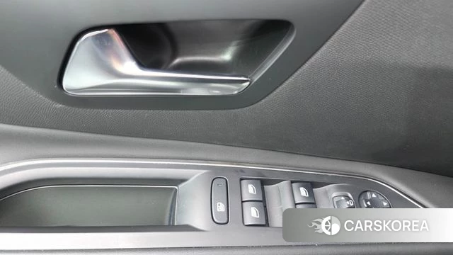 Peugeot 5008 second generation id 4770327 из Кореи 11