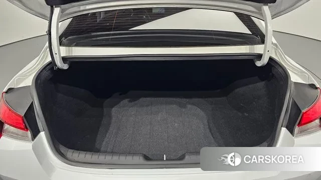 Hyundai Avante Hybrid (CN7) id 3606316 из Кореи 11