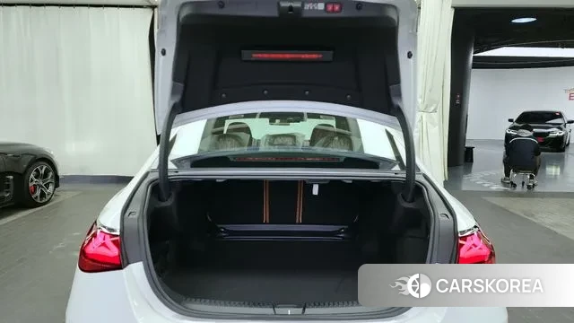 Mercedes-Benz E-Class W214 id 3731602 из Кореи 11