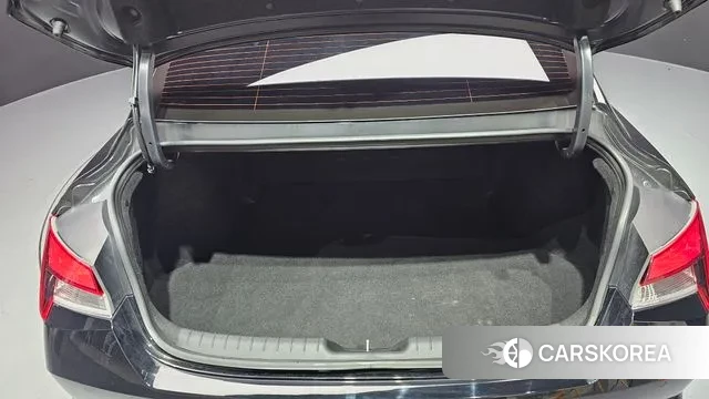 Hyundai Avante (CN7) id 3753800 из Кореи 11