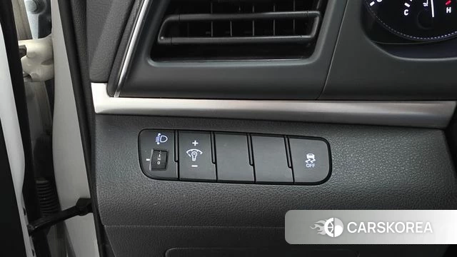 Hyundai The New Avante AD id 4502349 из Кореи 11